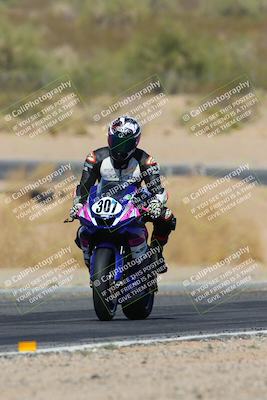 media/Mar-22-2025-CVMA (Sat) [[462c0ffedb]]/Race 12-Supersport Middleweight/
